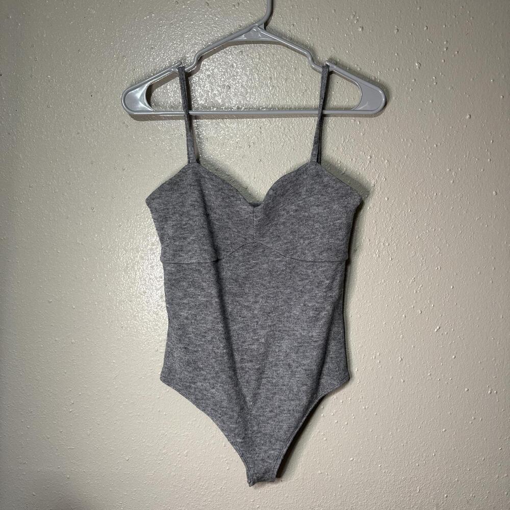Express one piece size small